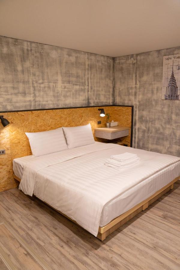 Tainanwow Hotel Екстериор снимка